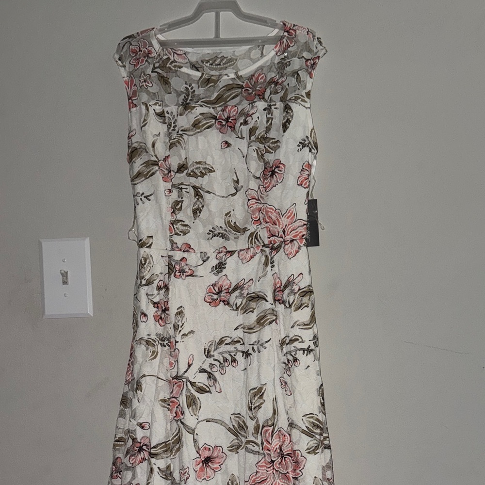 Elegant Floral Cap Sleeve Midi Dress